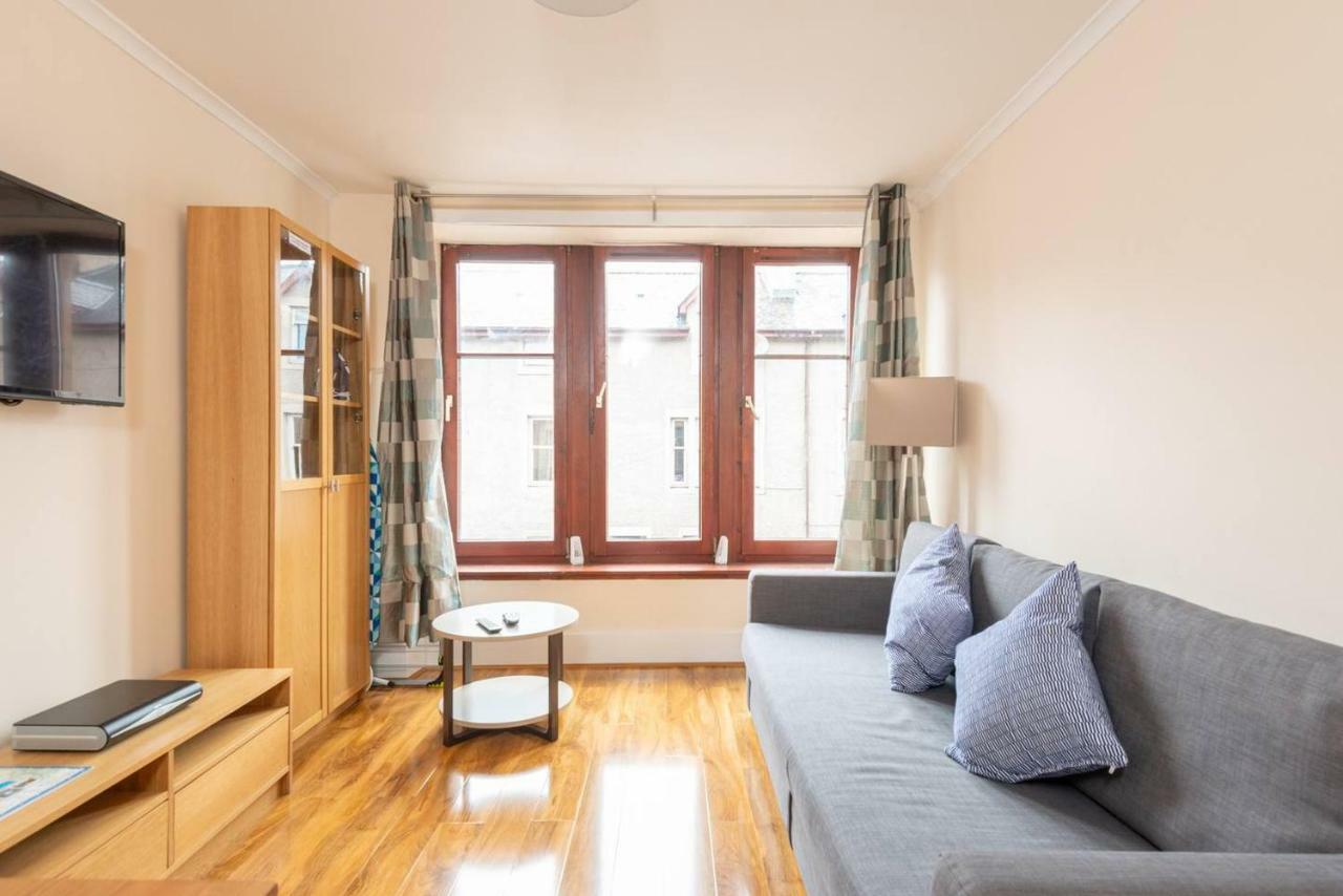 Ness Central Apartment - Greig Street Інвернесс Екстер'єр фото